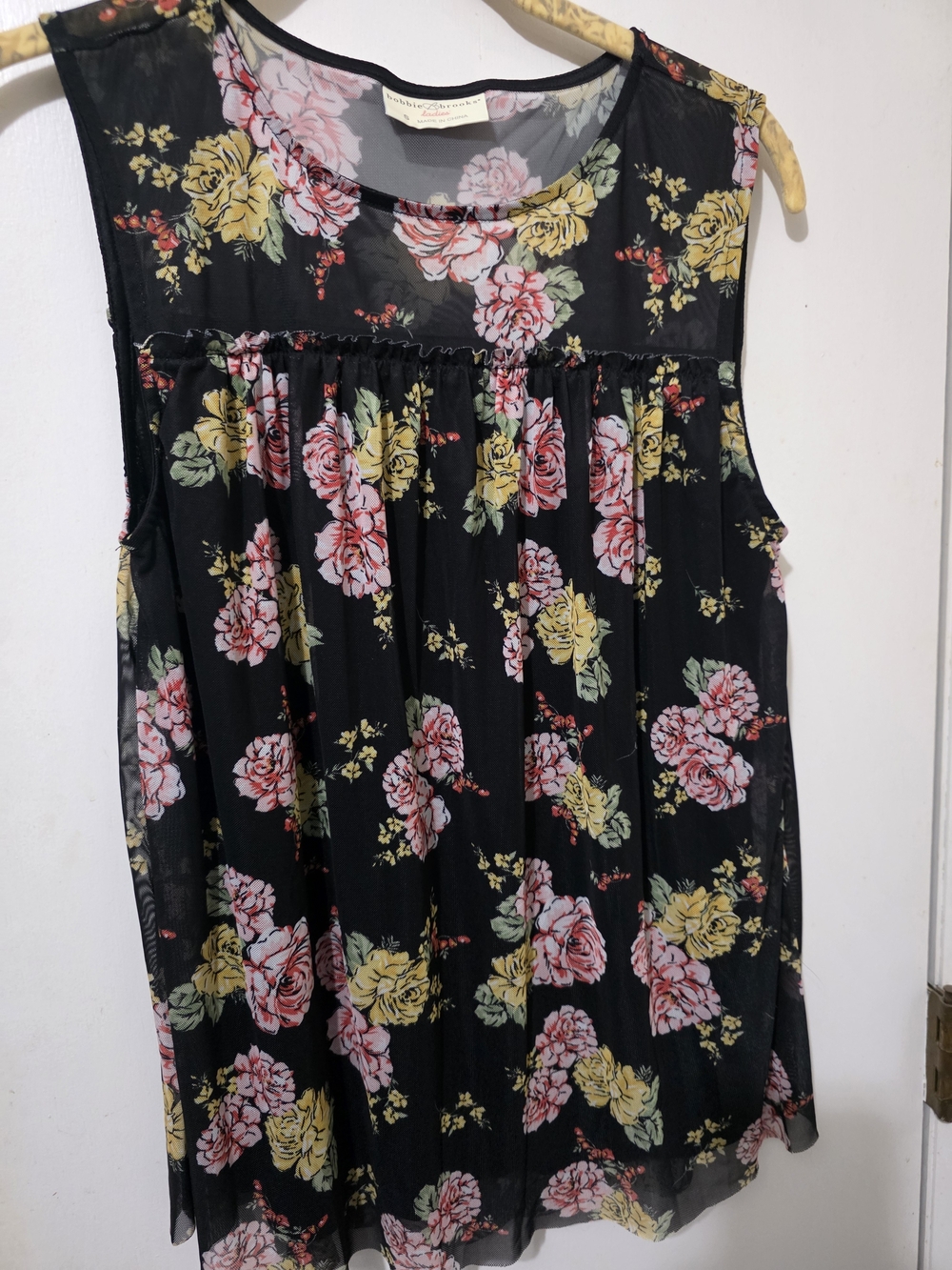 Bobbie Brooks Floral Pattern Top